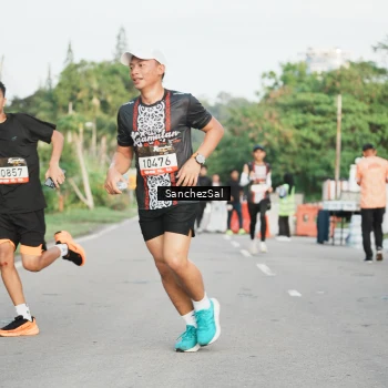 Runner Photo 1391289