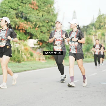 Runner Photo 1391339