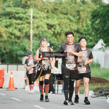 Runner Photo 1391420