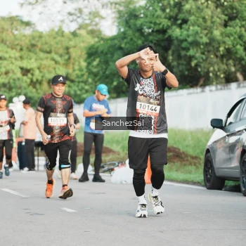 Runner Photo 1391486