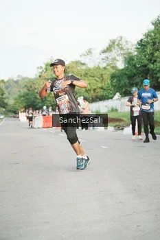 Runner Photo 1391512