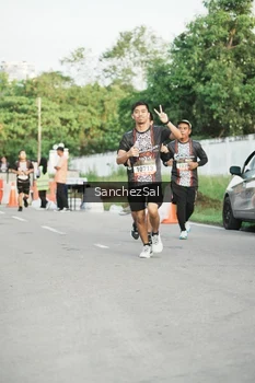 Runner Photo 1391531