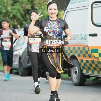 Runner Photo 1391574