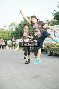 Runner Photo 1391584