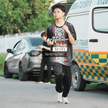 Runner Photo 1391625