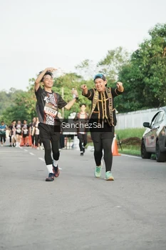 Runner Photo 1392054