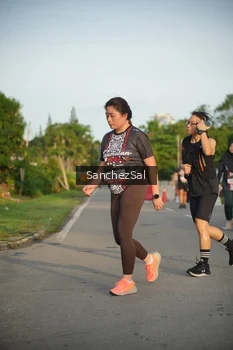 Runner Photo 1392596