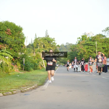 Runner Photo 1392613