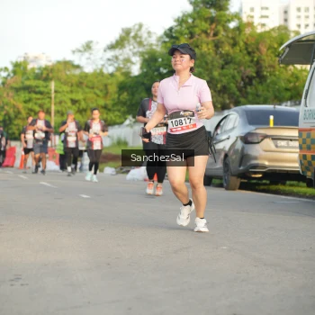 Runner Photo 1392661