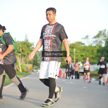 Runner Photo 1392682