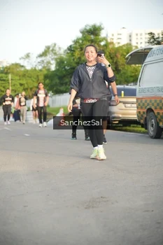 Runner Photo 1392698