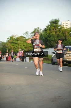 Runner Photo 1392749