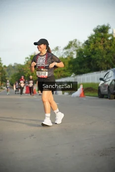 Runner Photo 1392761