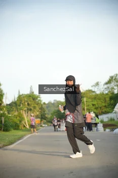 Runner Photo 1392779