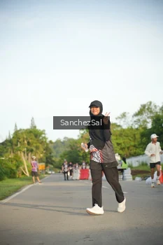 Runner Photo 1392780