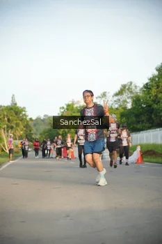 Runner Photo 1392801