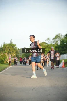 Runner Photo 1392803