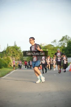 Runner Photo 1392804