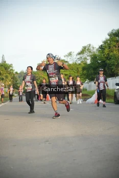 Runner Photo 1392811