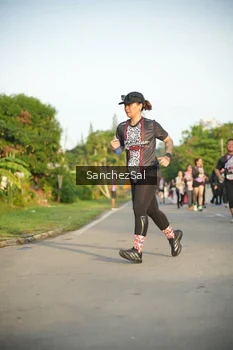 Runner Photo 1392815