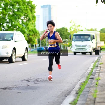 Runner Photo 1393736
