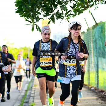 Runner Photo 1394776