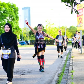 Runner Photo 1394927