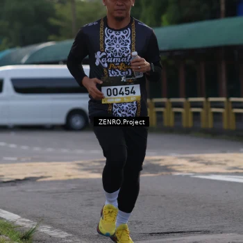 Runner Photo 1395753