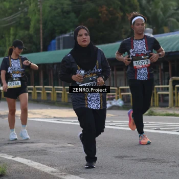 Runner Photo 1395910