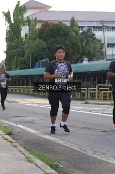 Runner Photo 1396077