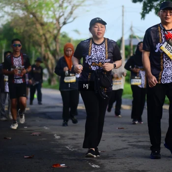 Runner Photo 1396094