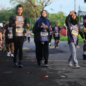 Runner Photo 1396109