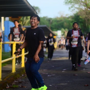 Runner Photo 1396144