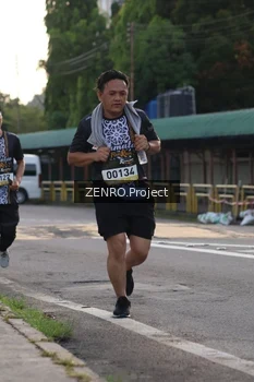 Runner Photo 1396178