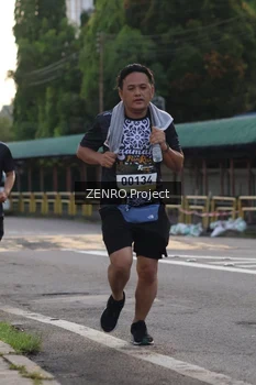 Runner Photo 1396185