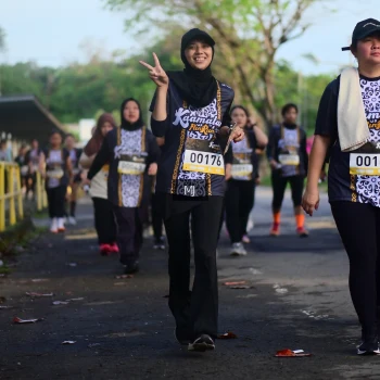 Runner Photo 1396195