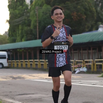 Runner Photo 1396258