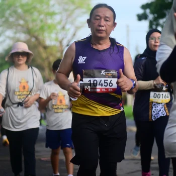 Runner Photo 1396284
