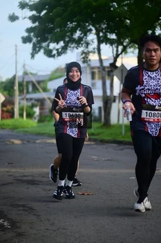 Runner Photo 1396349