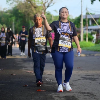 Runner Photo 1396385