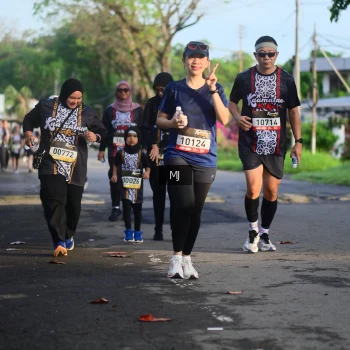 Runner Photo 1396389