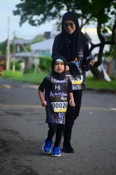 Runner Photo 1396402
