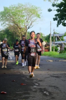 Runner Photo 1396417