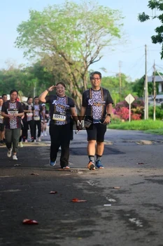 Runner Photo 1396505