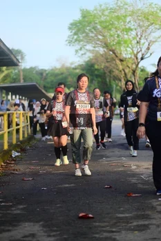Runner Photo 1396513