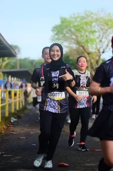 Runner Photo 1396518