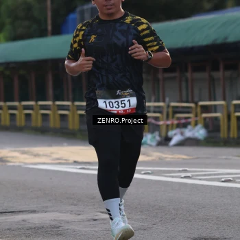 Runner Photo 1396634