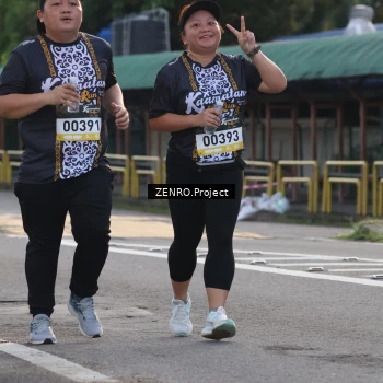 Runner Photo 1396974