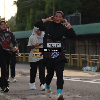 Runner Photo 1397278