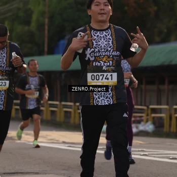 Runner Photo 1397321